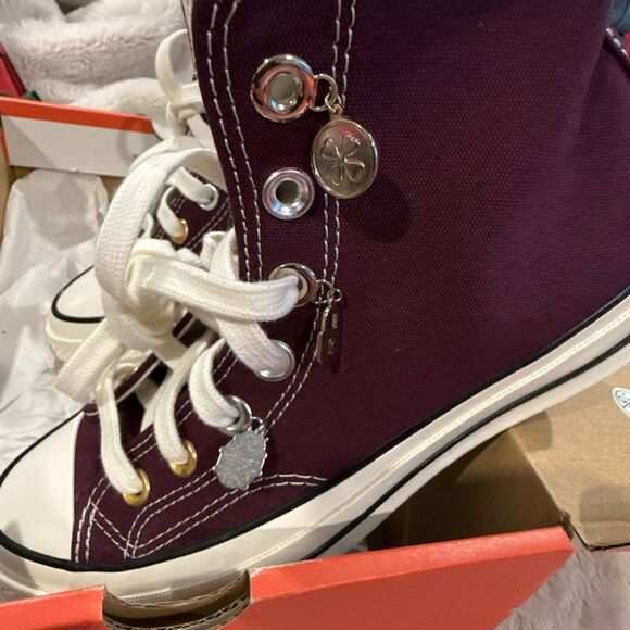 NIB Converse Women's Chuck 70 High 'Luck Charms - Orchid Abyss Gold' sneaker. - Picture 5 of 7
